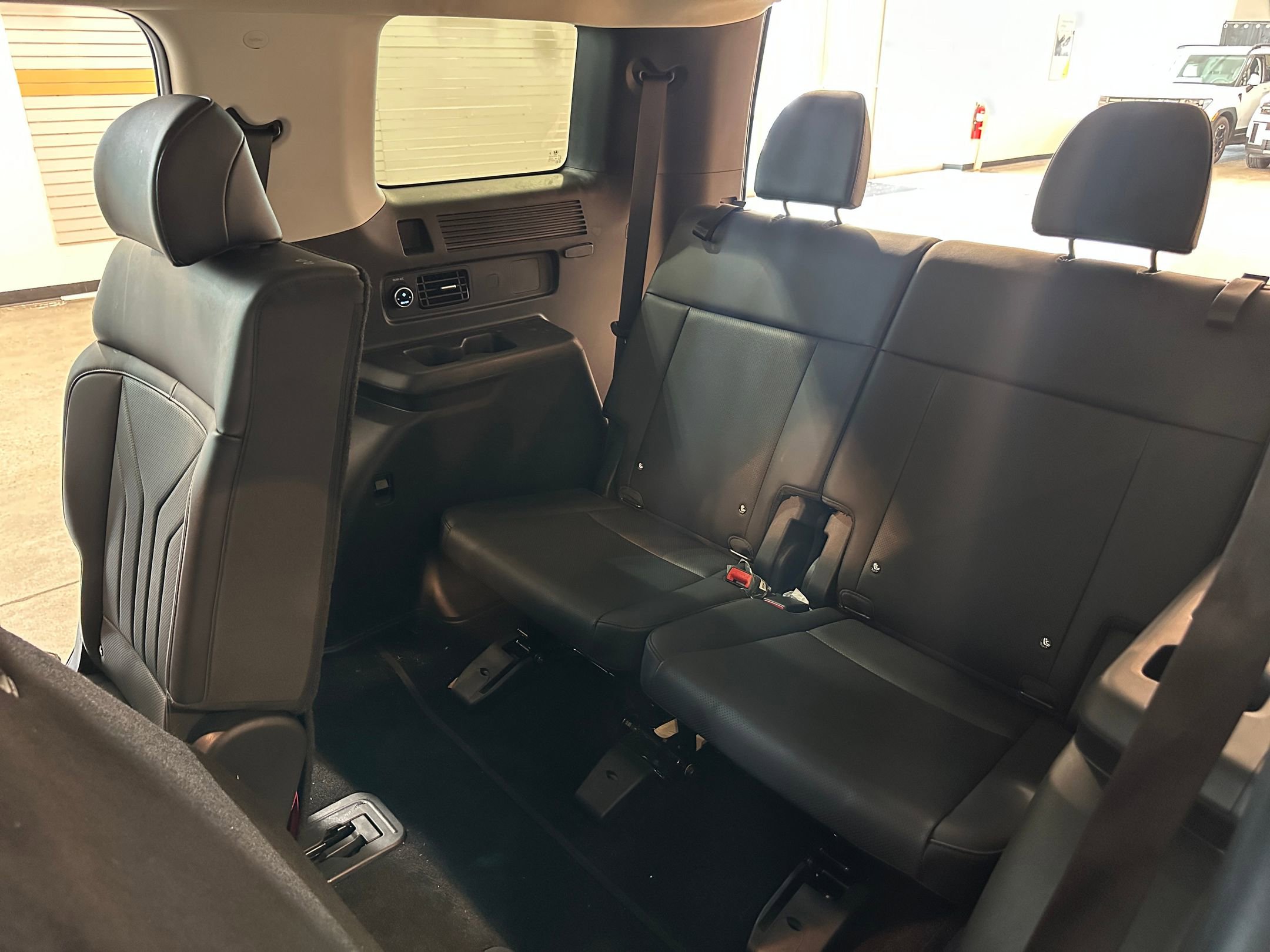 Thumbnail: 2025 Hyundai Santa Fe - 30