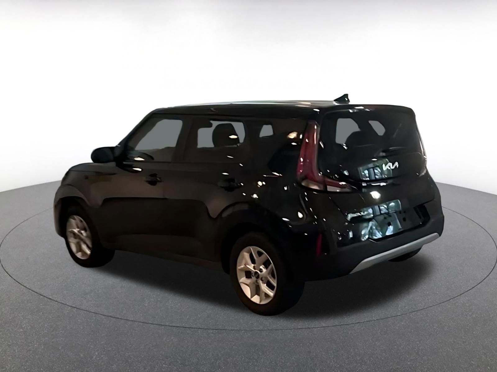 Thumbnail: 2025 Kia Soul - 10