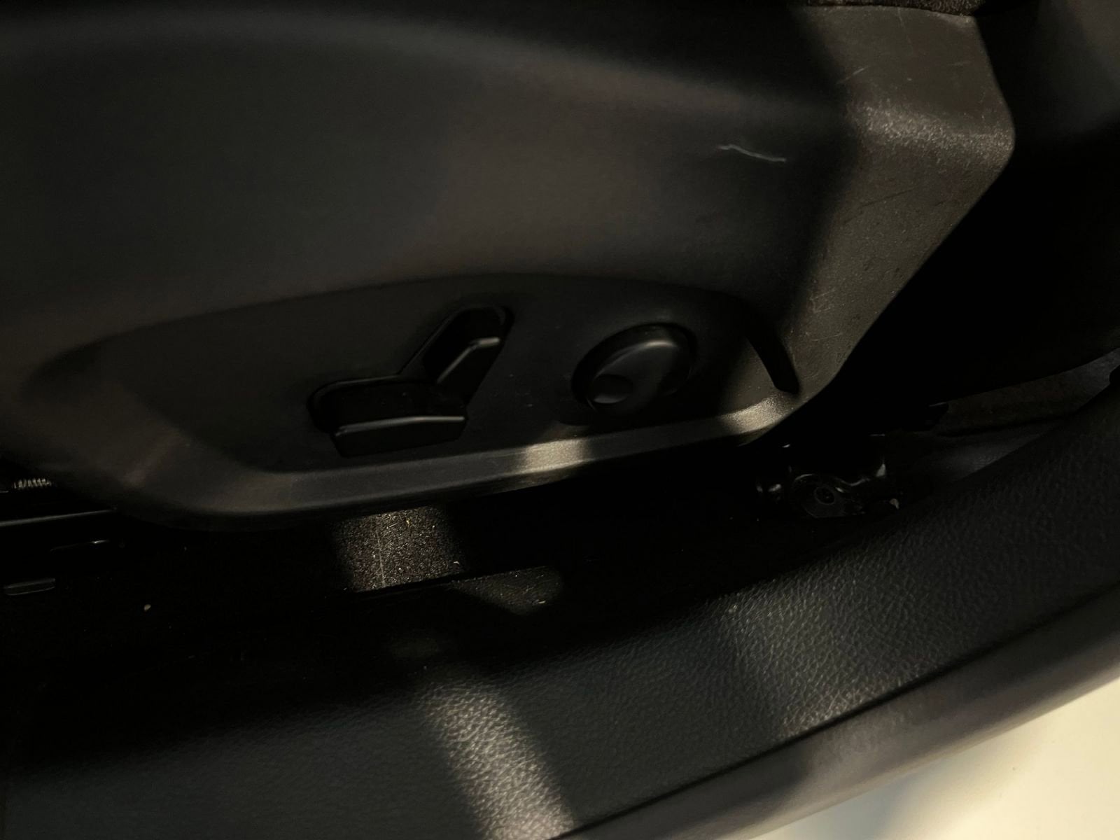 Thumbnail: 2025 Jeep Compass - 22