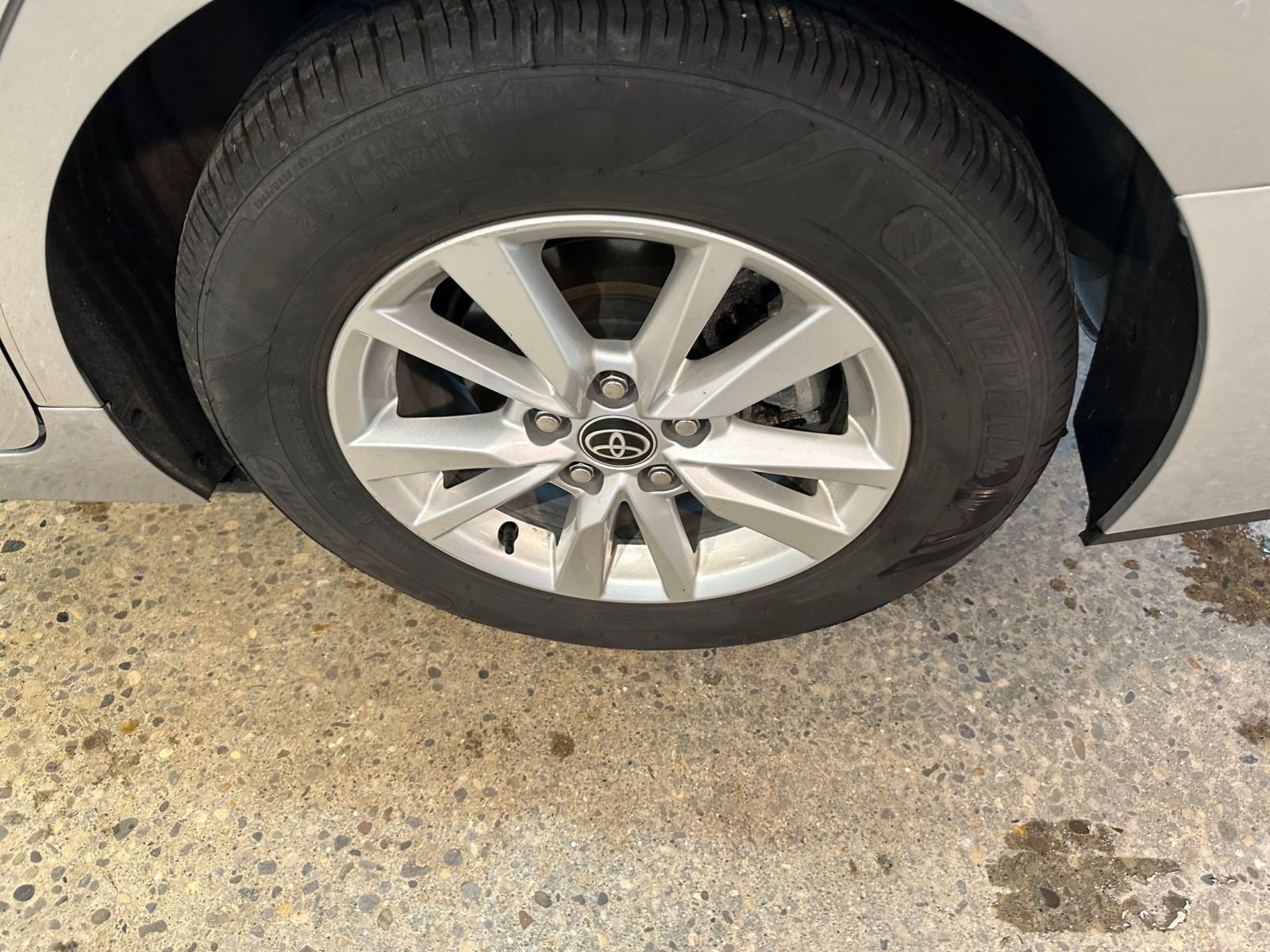 Thumbnail: 2025 Toyota Camry - 30