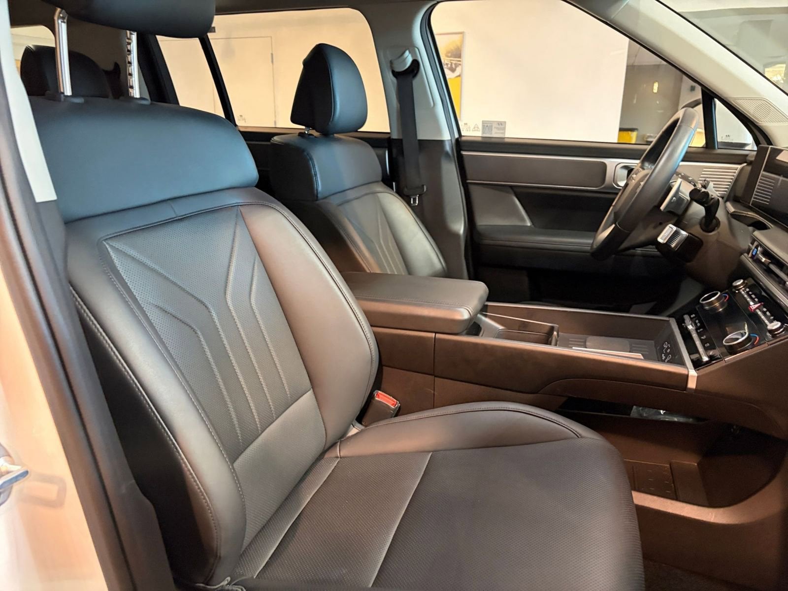 Thumbnail: 2025 Hyundai Santa Fe - 35