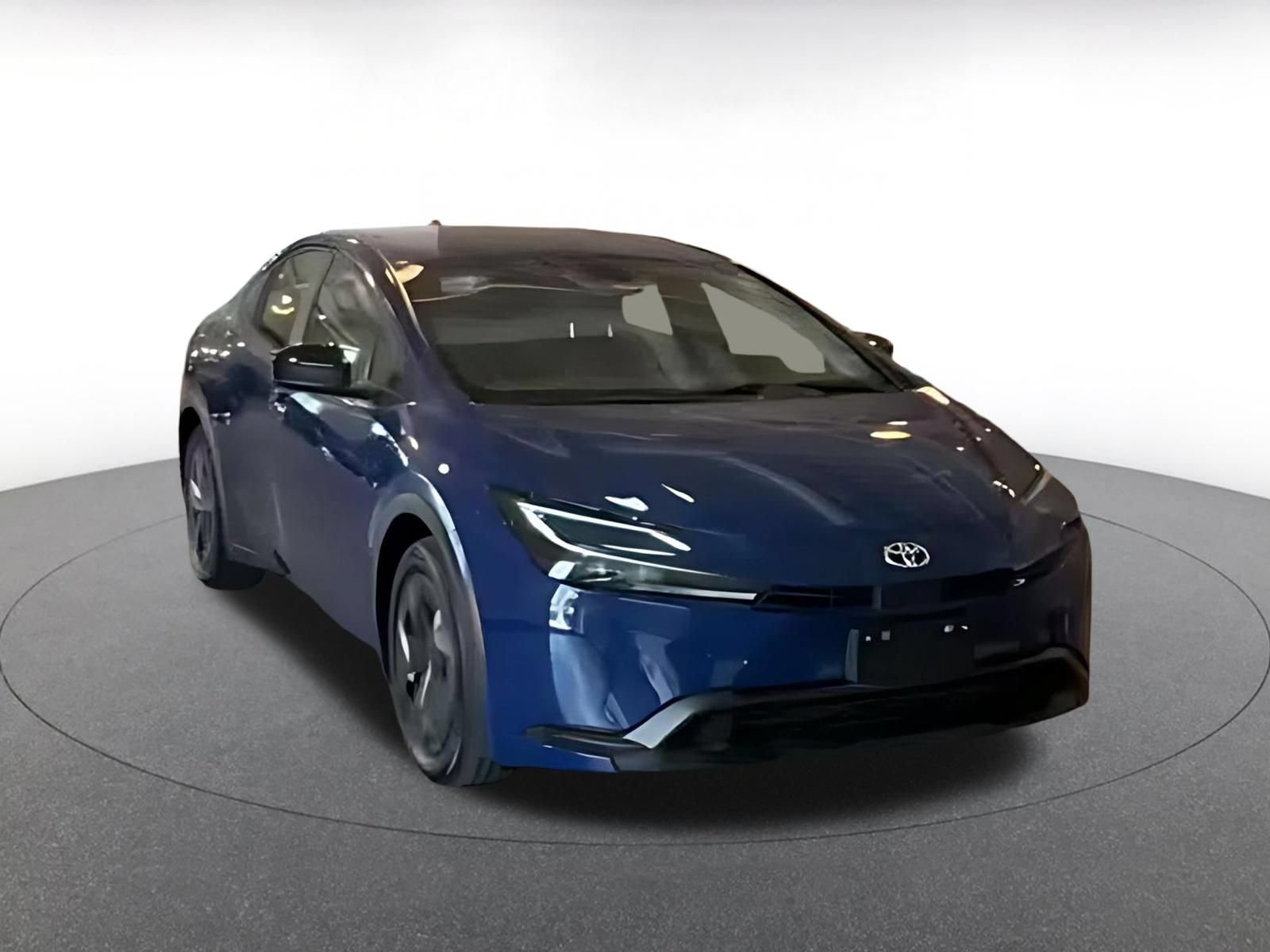 Thumbnail: 2025 Toyota Prius - 3