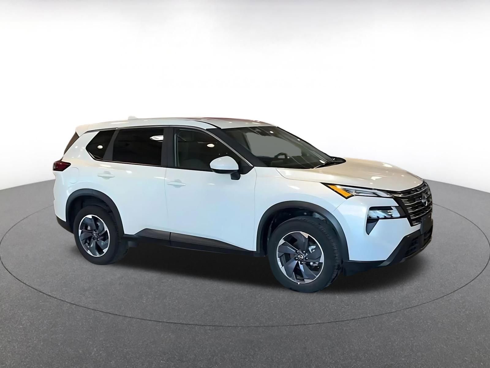 Thumbnail: 2025 Nissan Rogue - 2