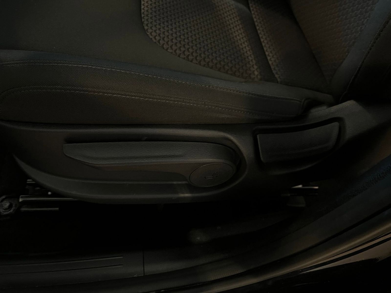 Thumbnail: 2025 Kia Sportage - 22