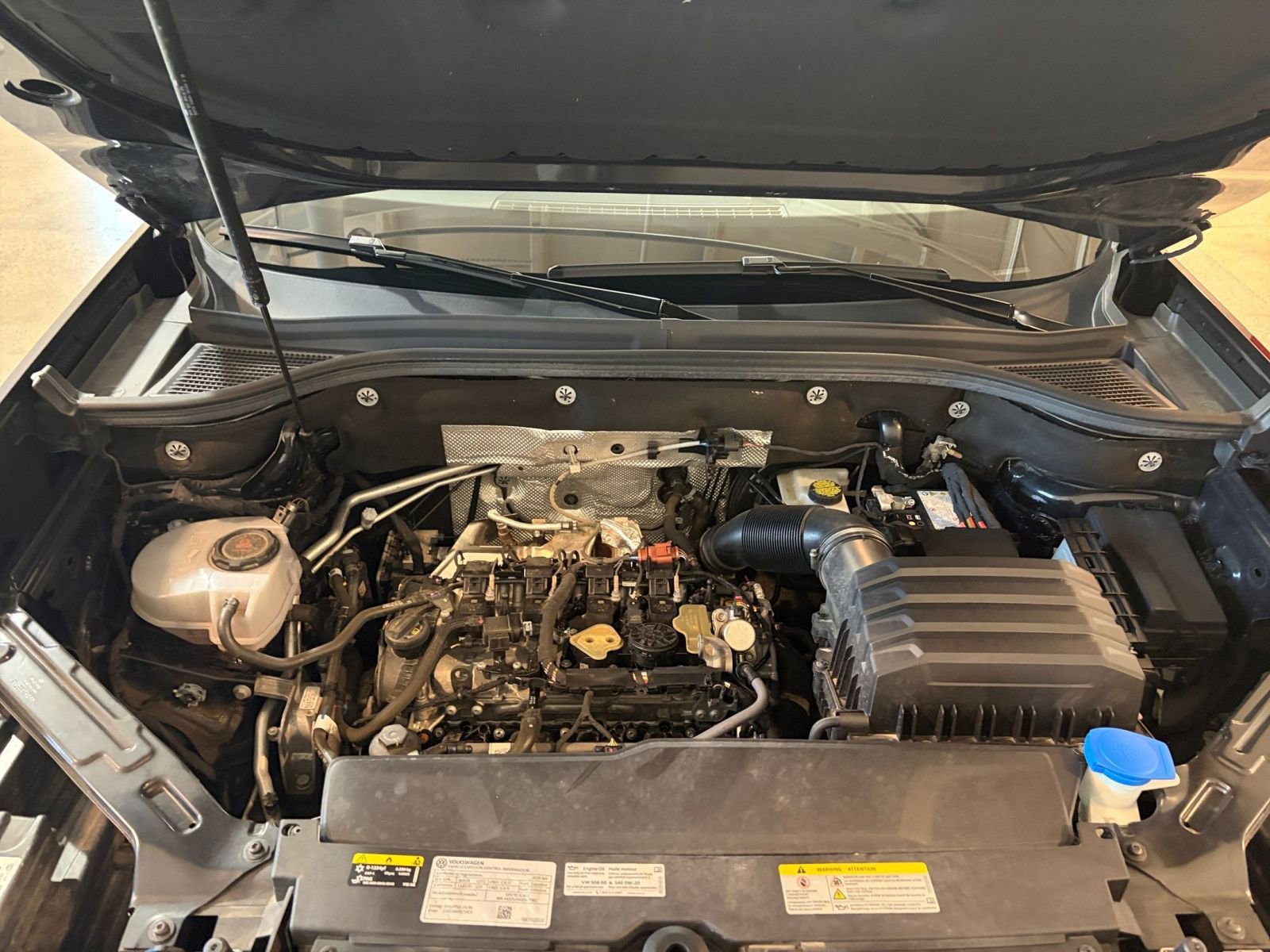 Thumbnail: 2025 Volkswagen Atlas - 32