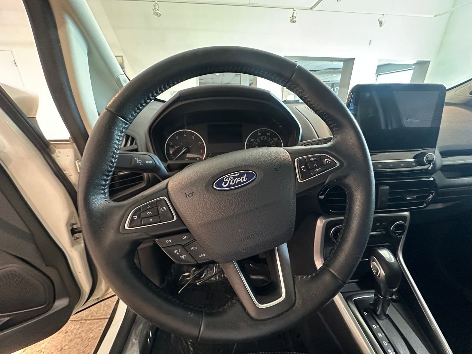Thumbnail: 2019 Ford EcoSport - 27