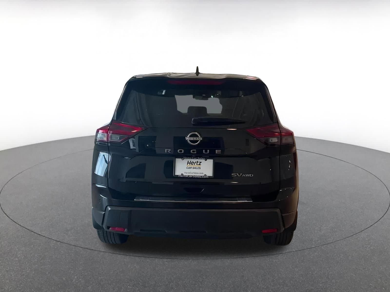Thumbnail: 2024 Nissan Rogue - 12