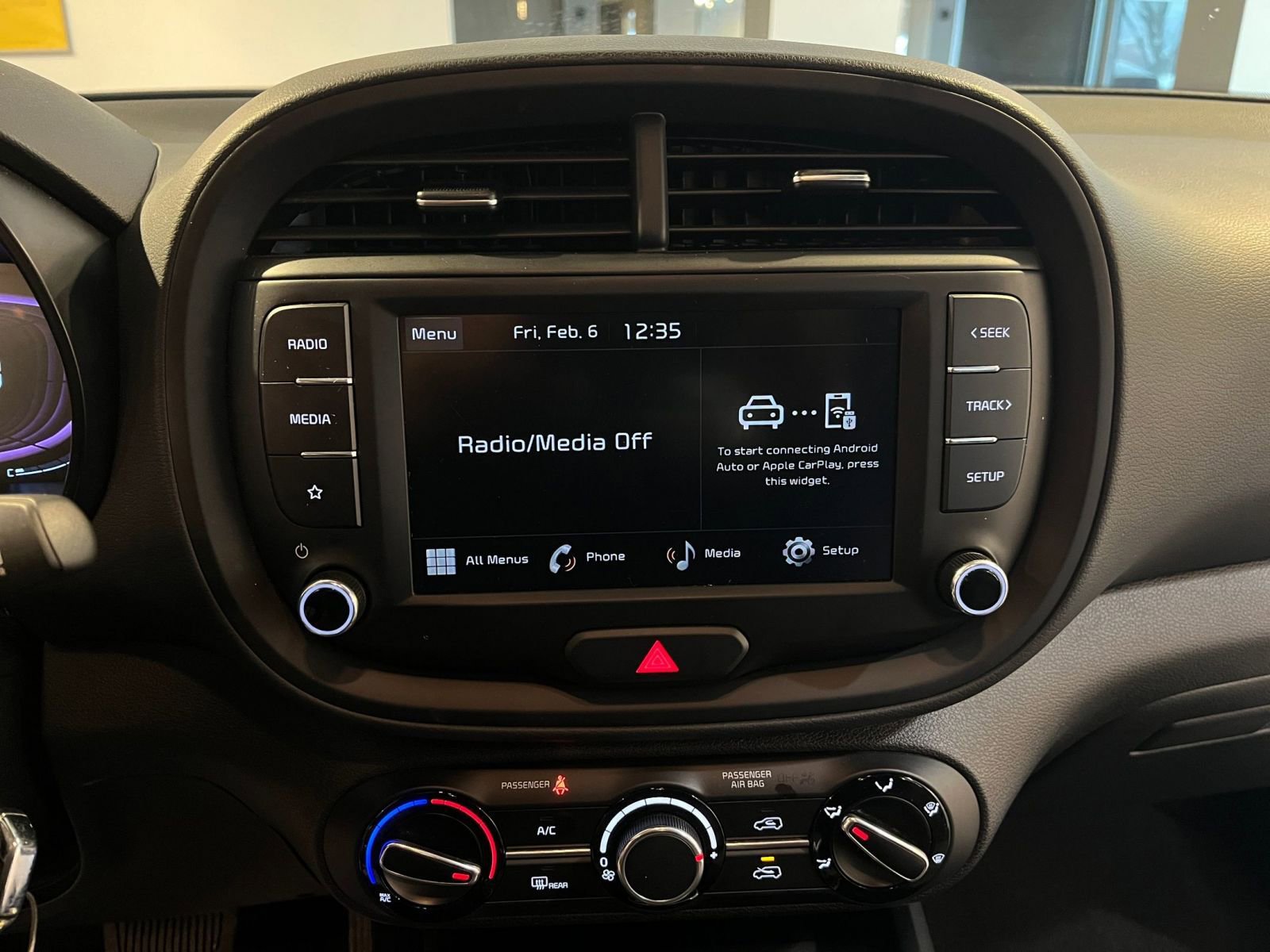 Thumbnail: 2025 Kia Soul - 18