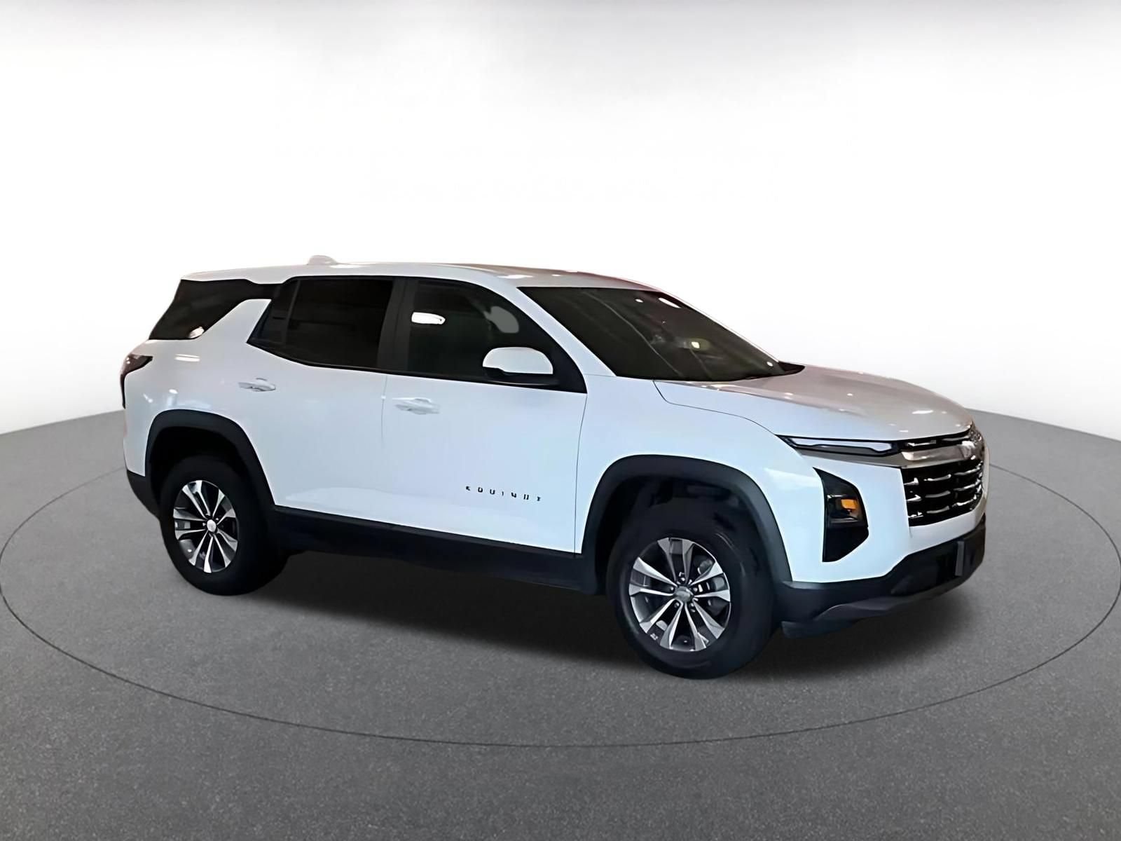 Thumbnail: 2025 Chevrolet Equinox - 2