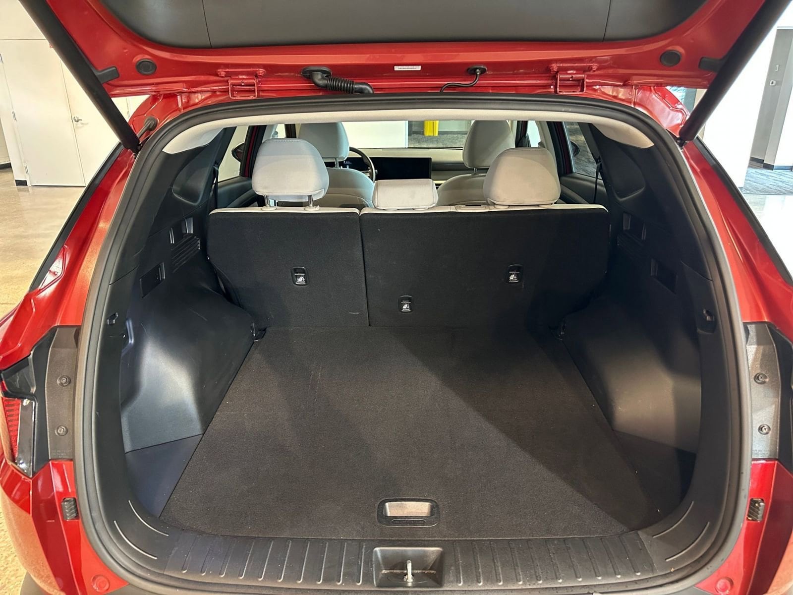 Thumbnail: 2025 Hyundai Tucson - 31