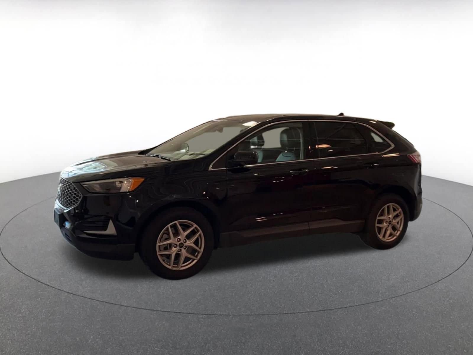 Thumbnail: 2024 Ford Edge - 8