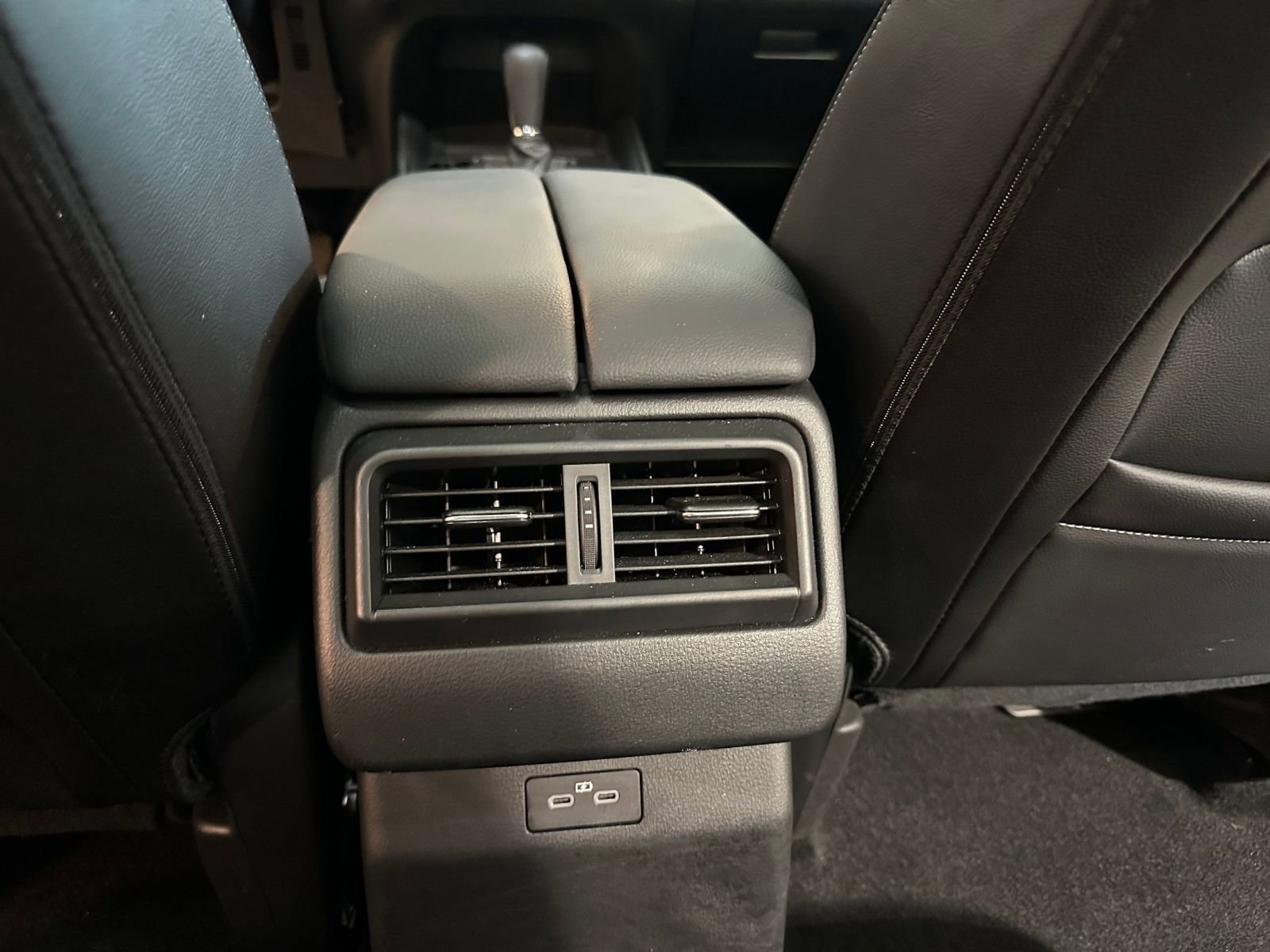 Thumbnail: 2025 Mazda CX-50 - 24