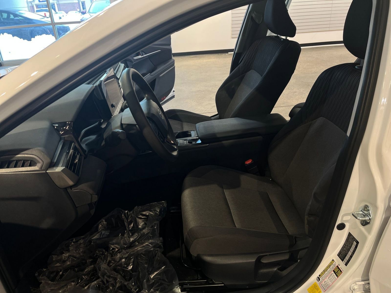 Thumbnail: 2025 Toyota Camry - 27