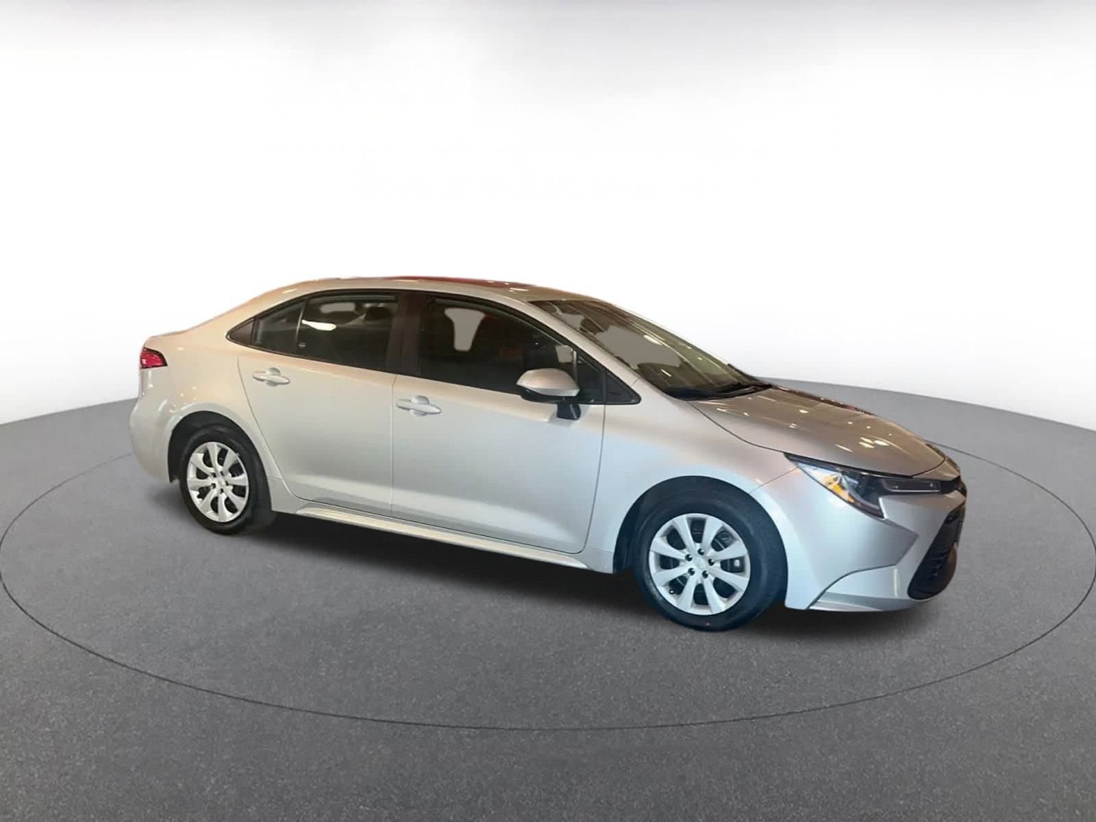 Thumbnail: 2024 Toyota Corolla - 2