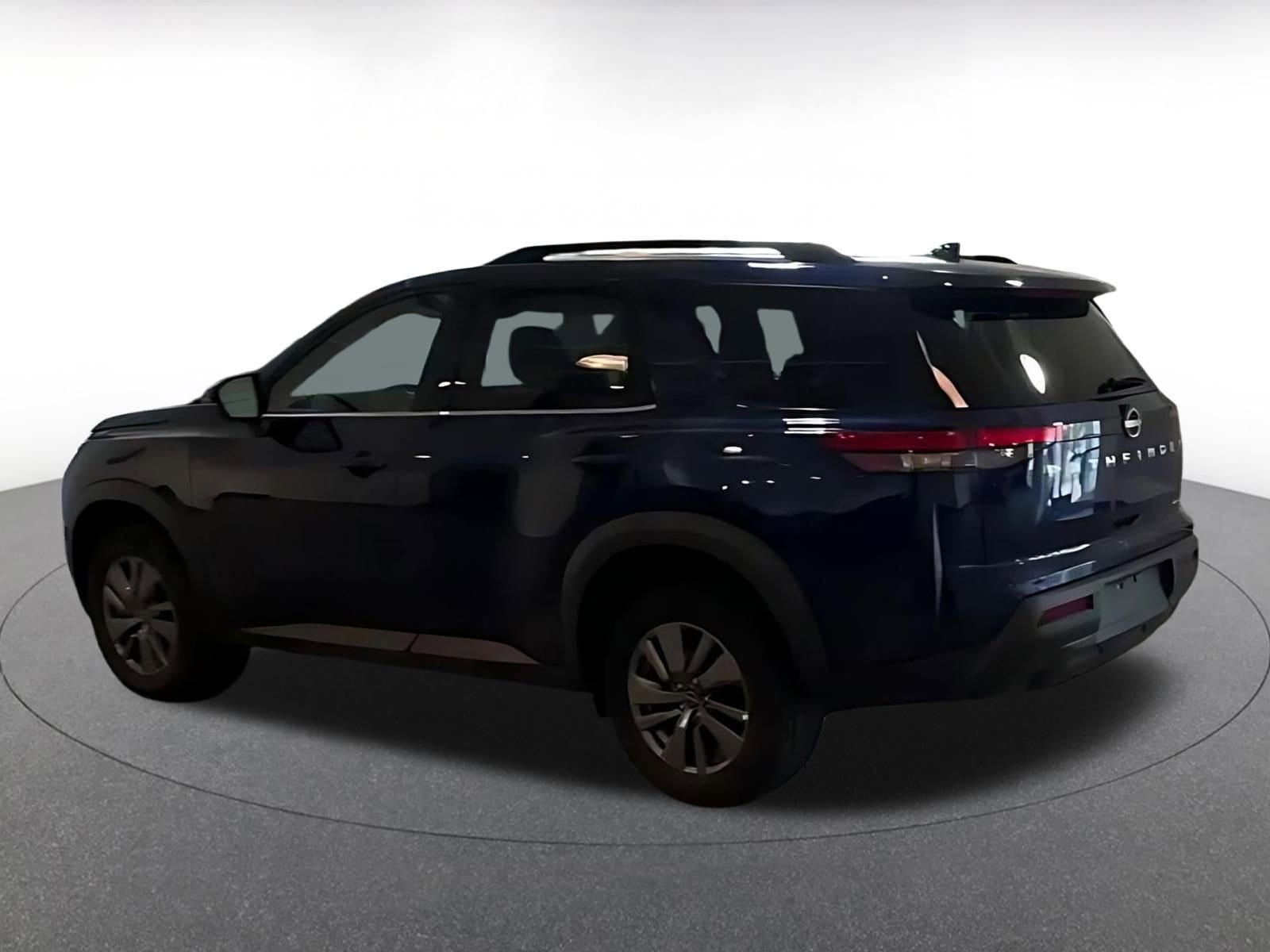 Thumbnail: 2025 Nissan Pathfinder - 9