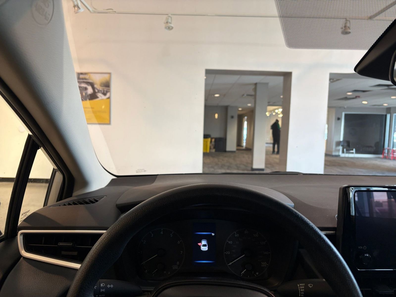 Thumbnail: 2025 Toyota Corolla - 33