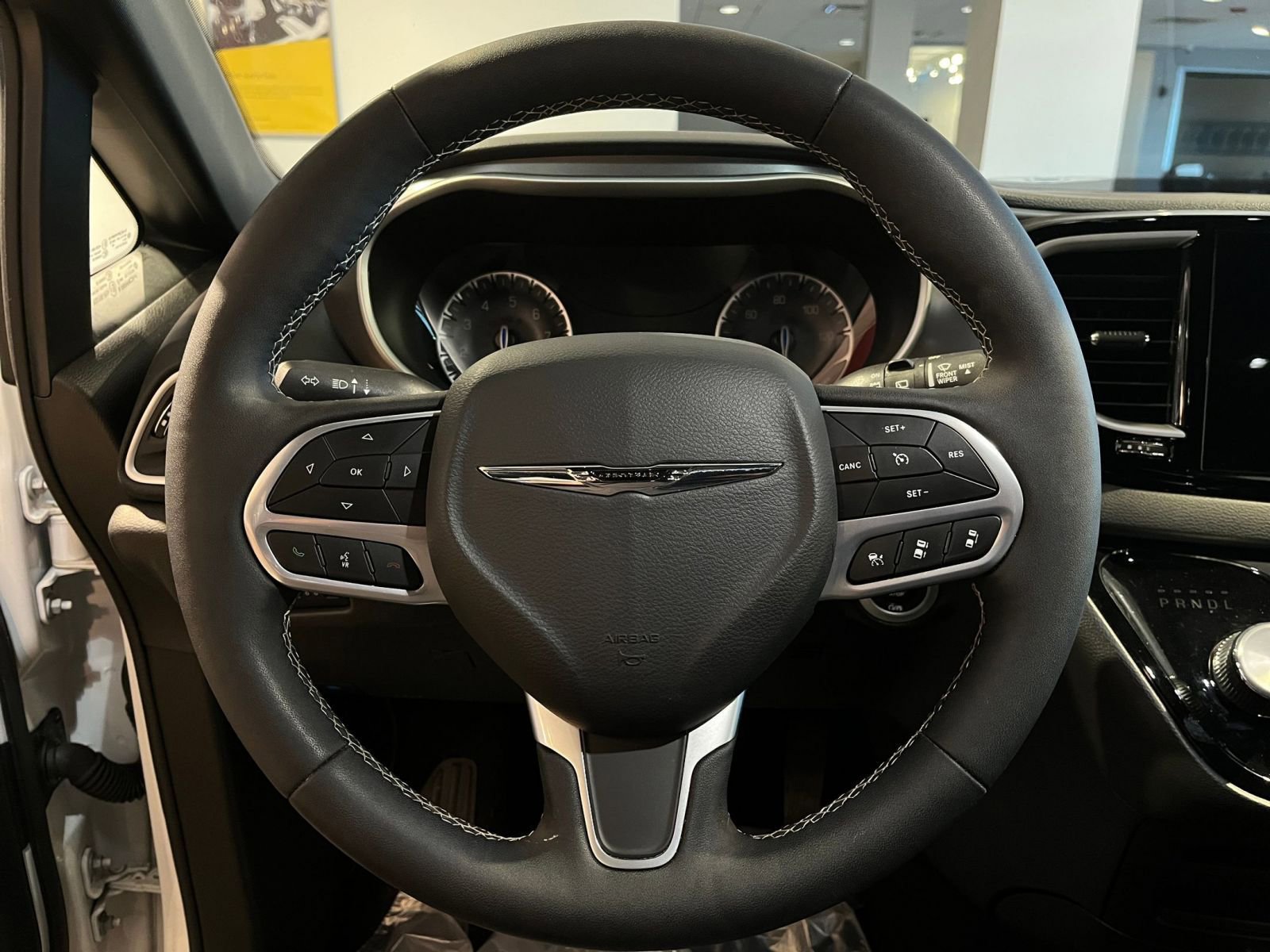 Thumbnail: 2025 Chrysler Pacifica - 29