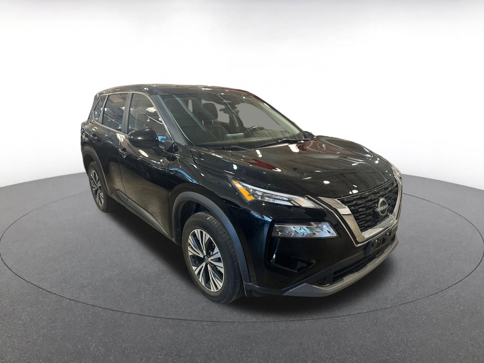 Thumbnail: 2023 Nissan Rogue - 1