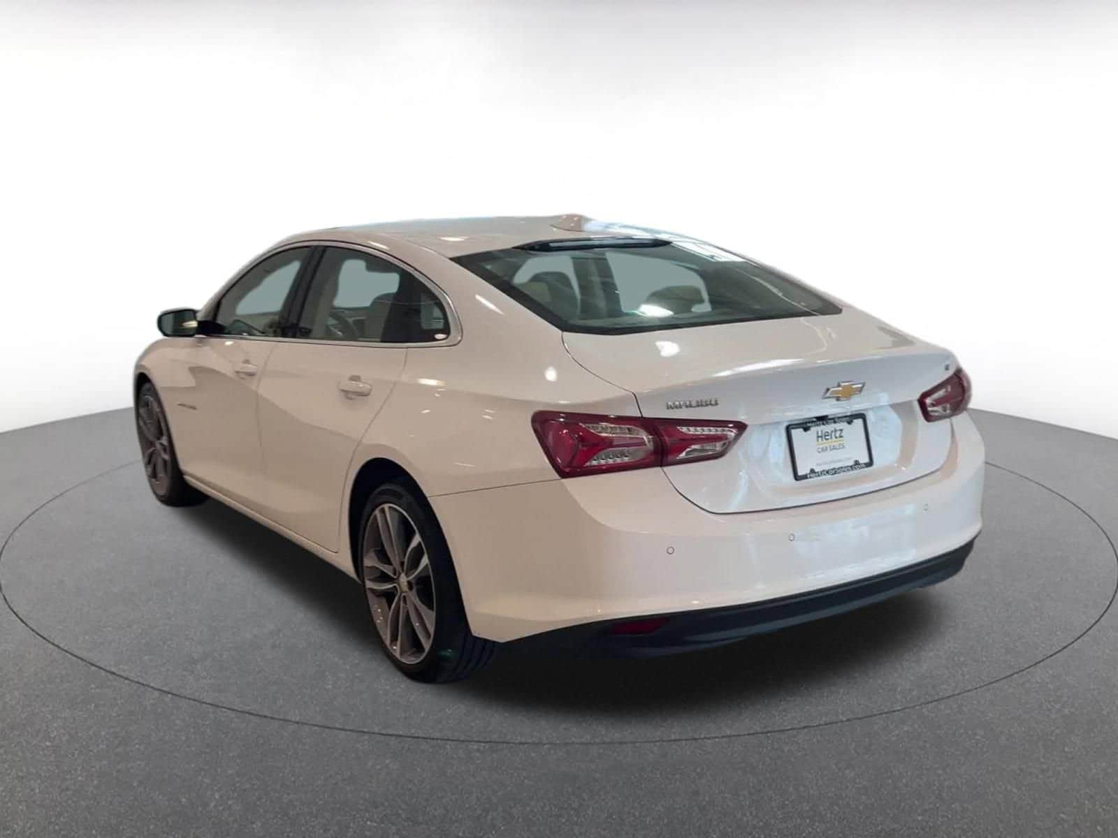 Thumbnail: 2024 Chevrolet Malibu - 11