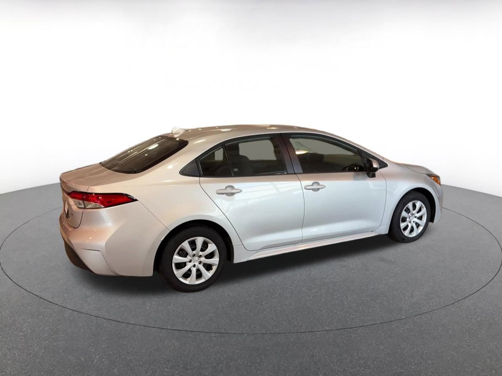 Thumbnail: 2025 Toyota Corolla - 15