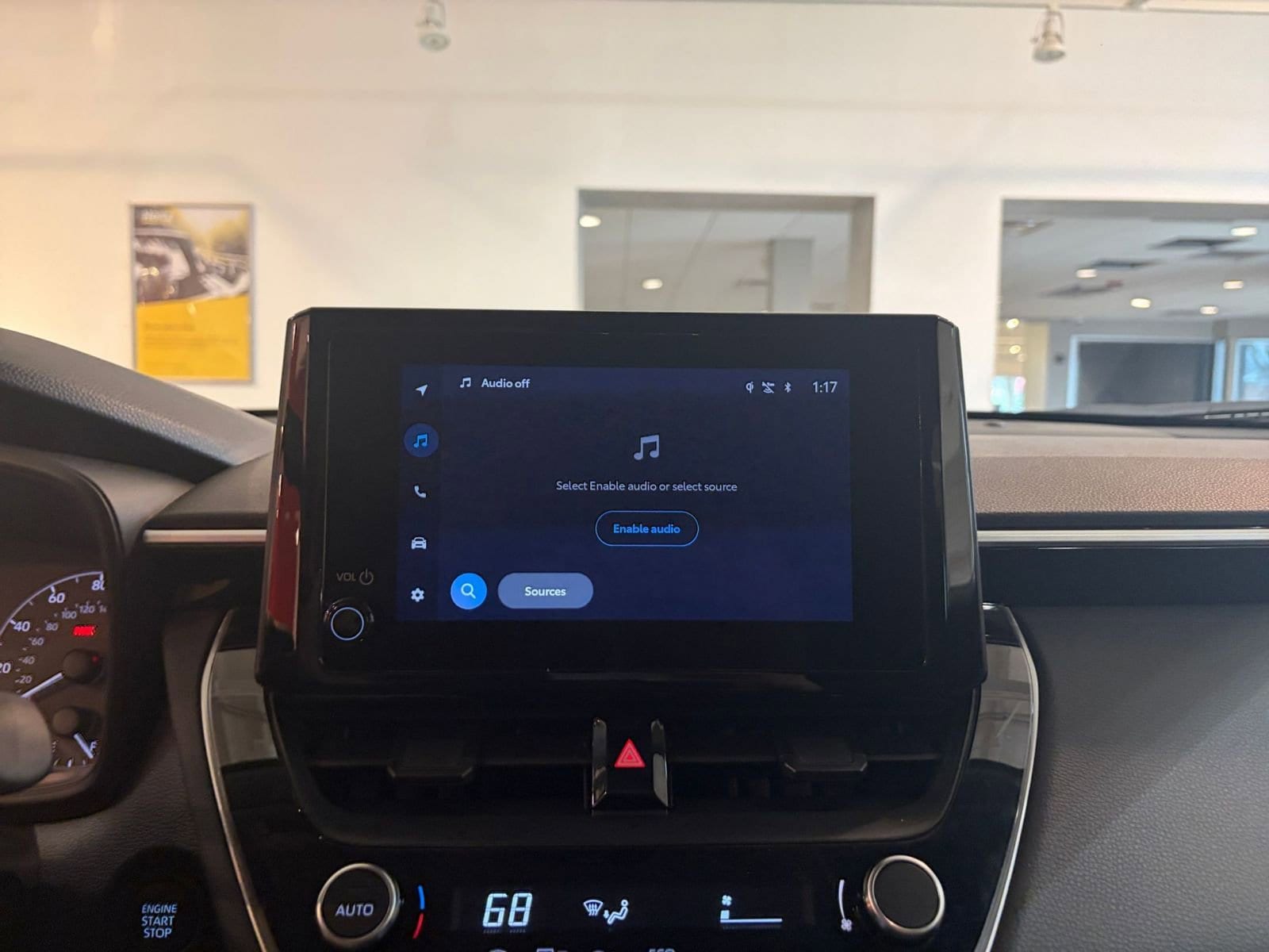 Thumbnail: 2025 Toyota Corolla Cross - 21