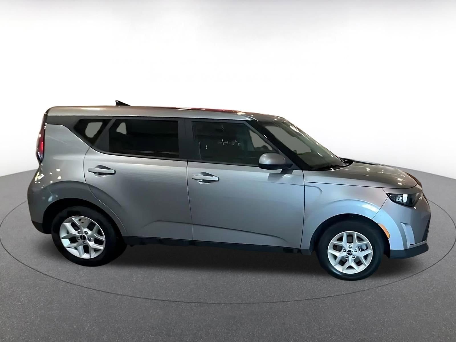 Thumbnail: 2025 Kia Soul - 15