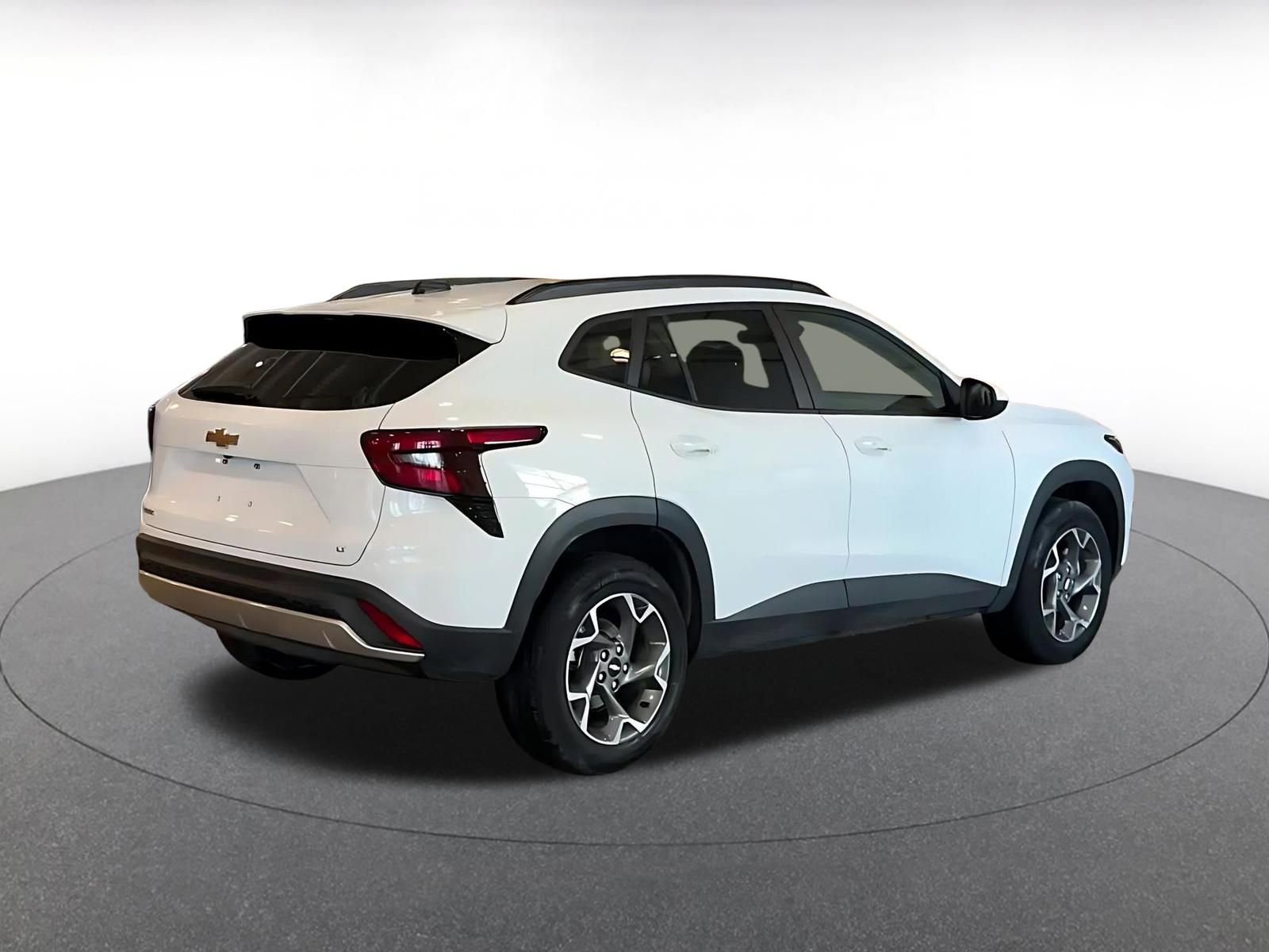 Thumbnail: 2025 Chevrolet Trax - 15