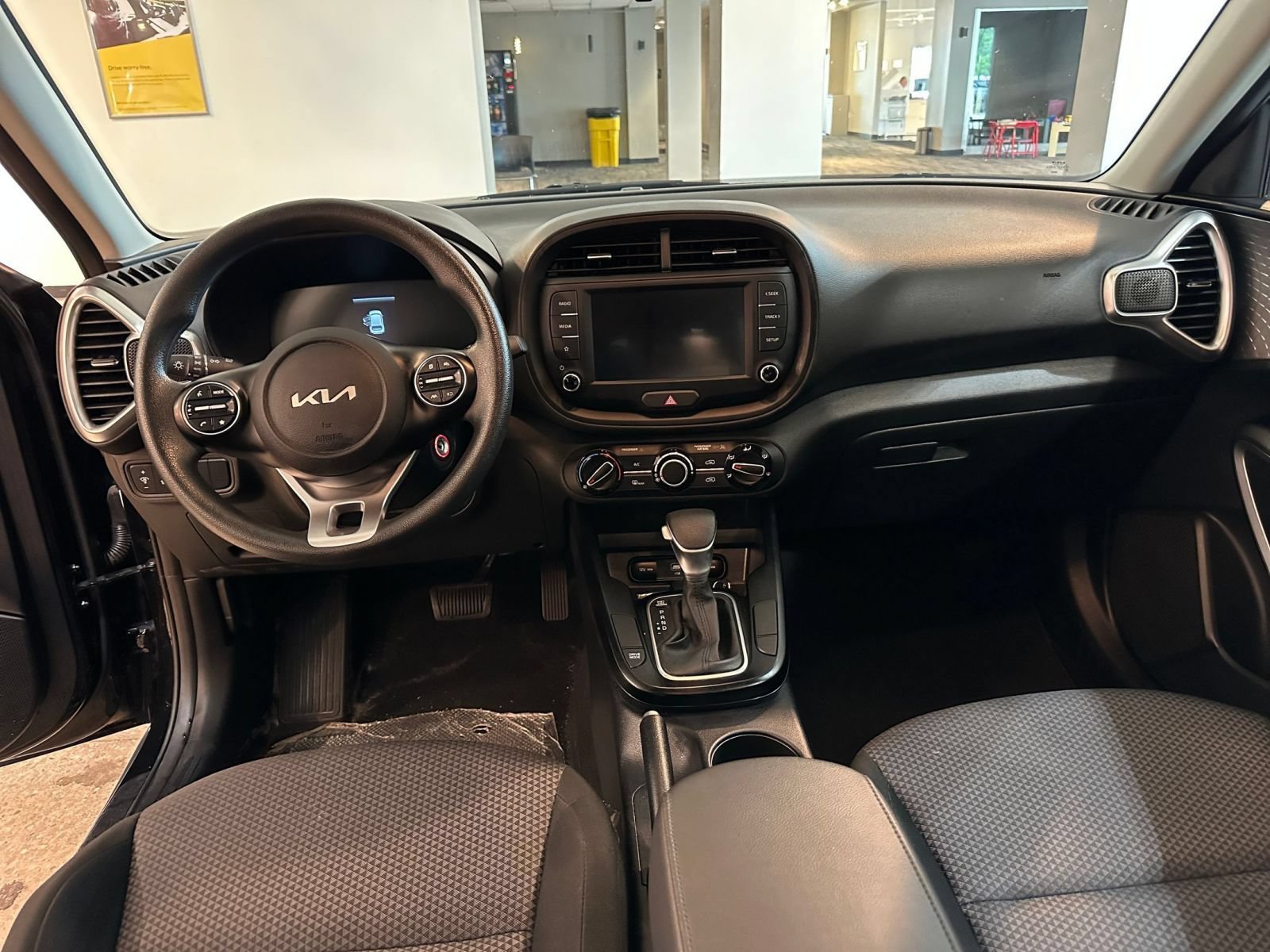 Thumbnail: 2025 Kia Soul - 33