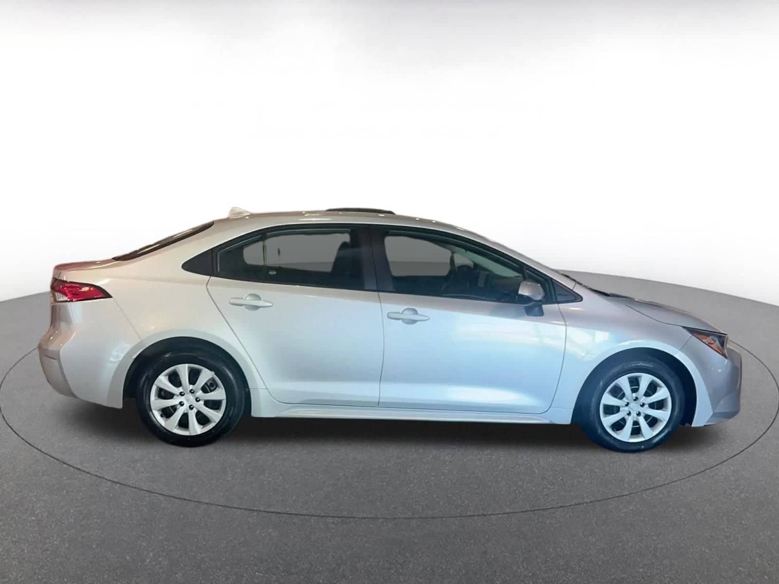 Thumbnail: 2024 Toyota Corolla - 16