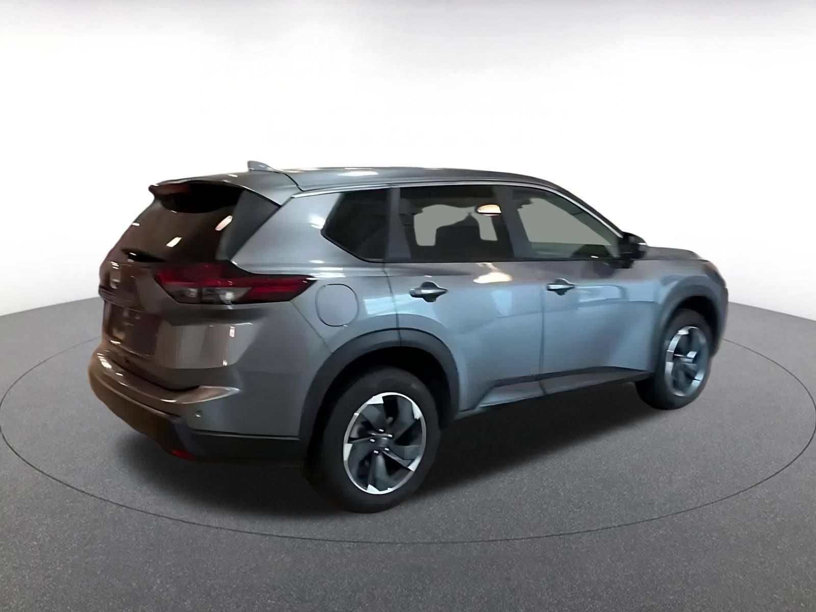 Thumbnail: 2025 Nissan Rogue - 14