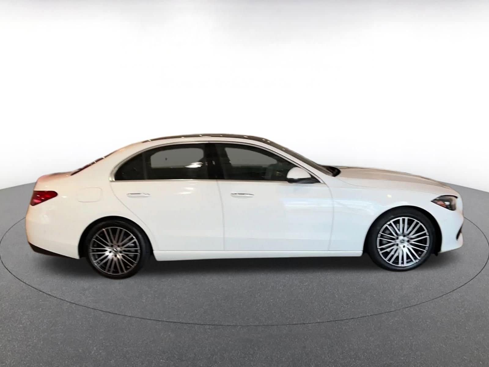 Thumbnail: 2024 Mercedes-Benz C-Class - 16