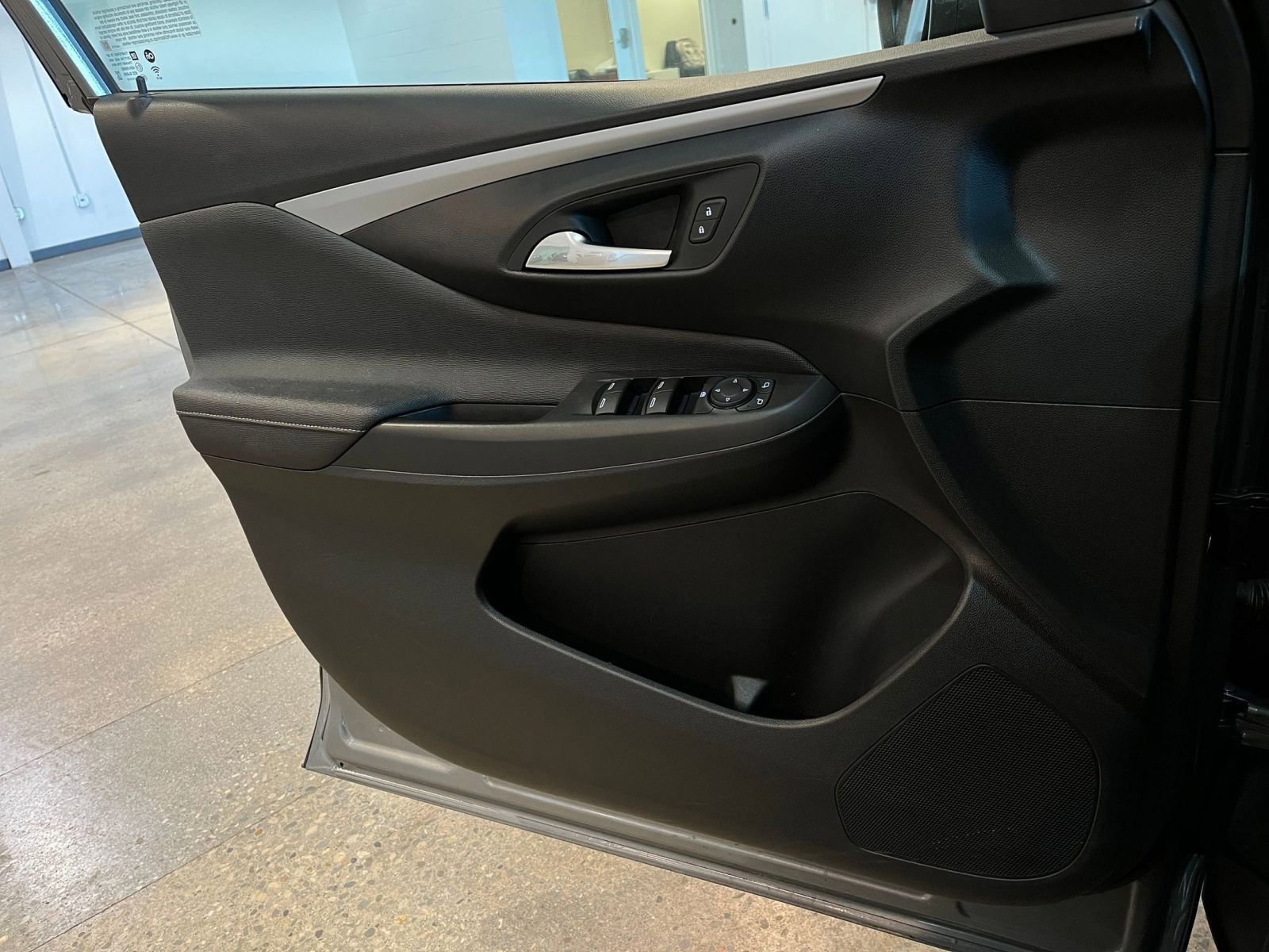 Thumbnail: 2025 Buick Envista - 18