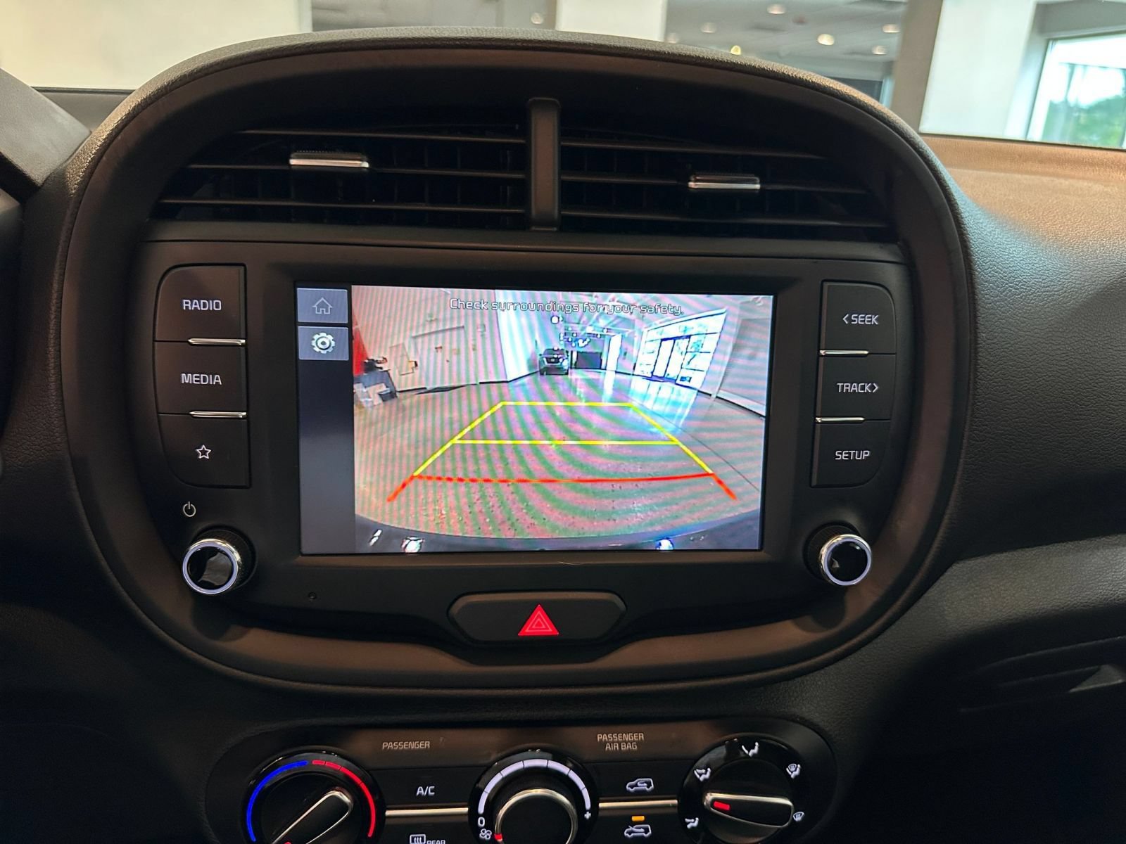 Thumbnail: 2025 Kia Soul - 24