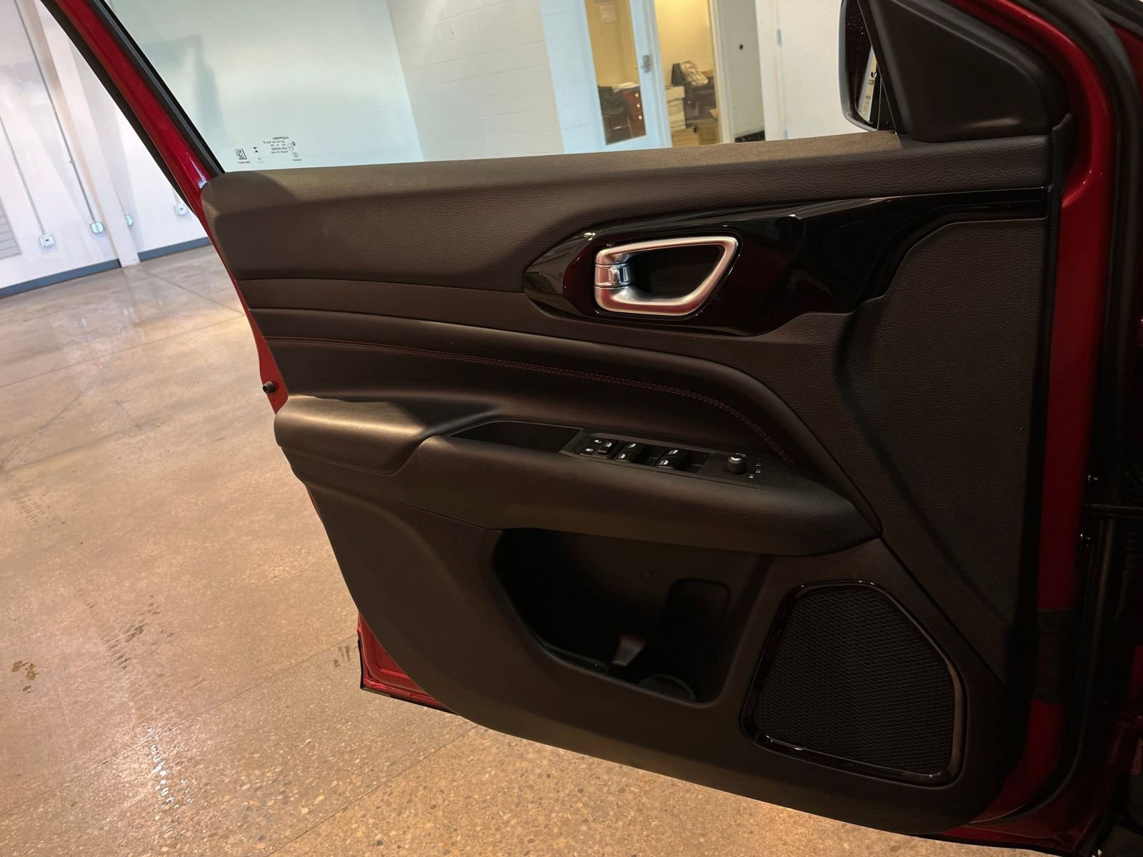 Thumbnail: 2025 Jeep Compass - 18