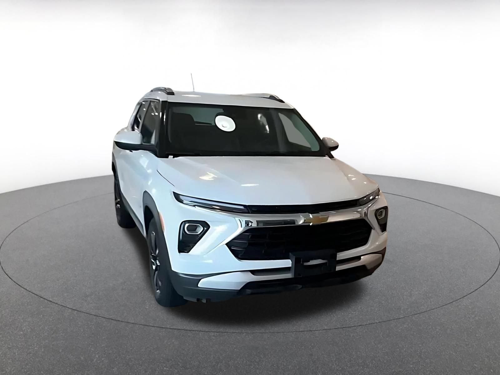 Thumbnail: 2025 Chevrolet TrailBlazer - 3