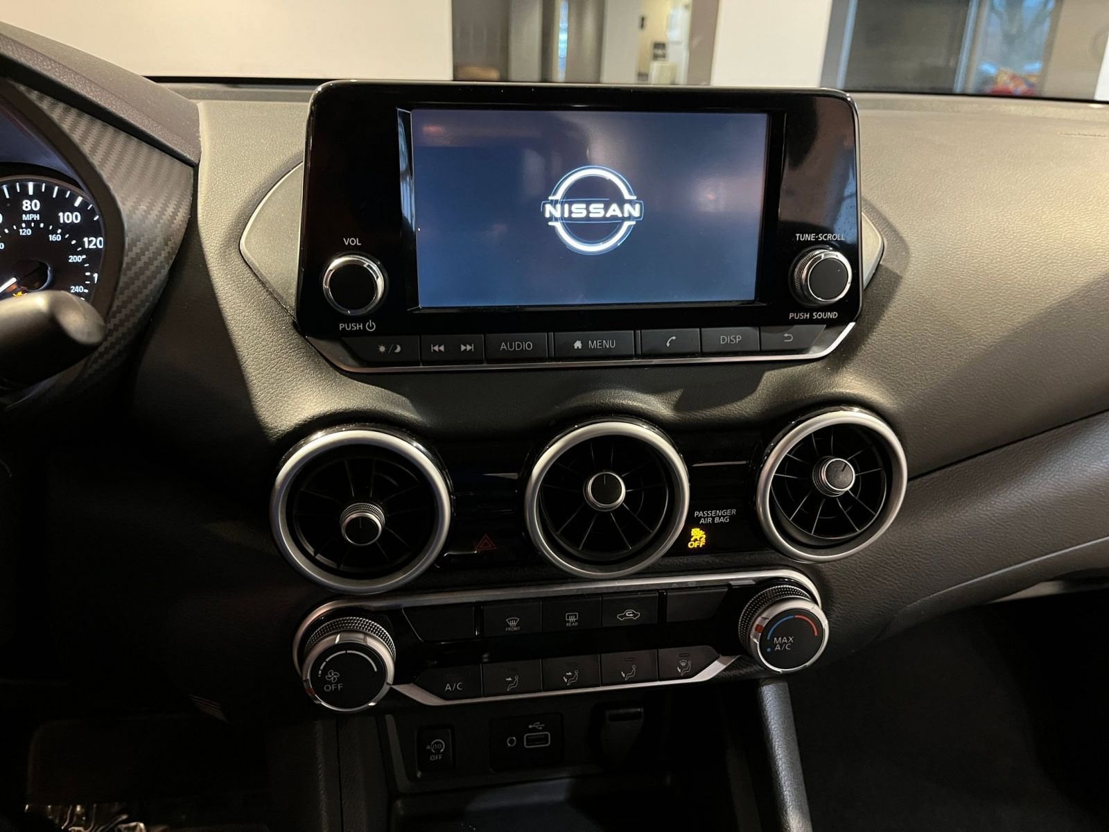 Thumbnail: 2025 Nissan Sentra - 18