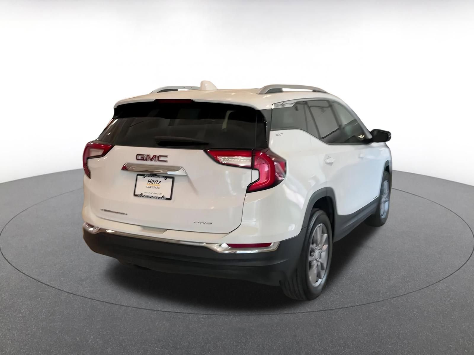 Thumbnail: 2024 GMC Terrain - 13