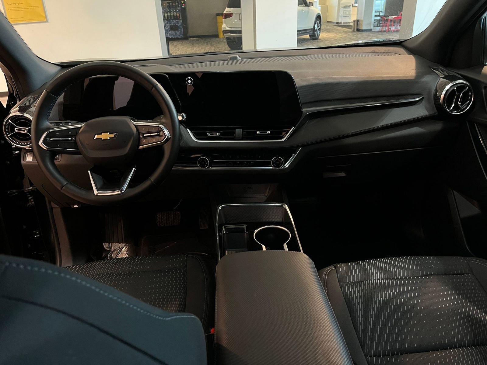 Thumbnail: 2025 Chevrolet Equinox - 34