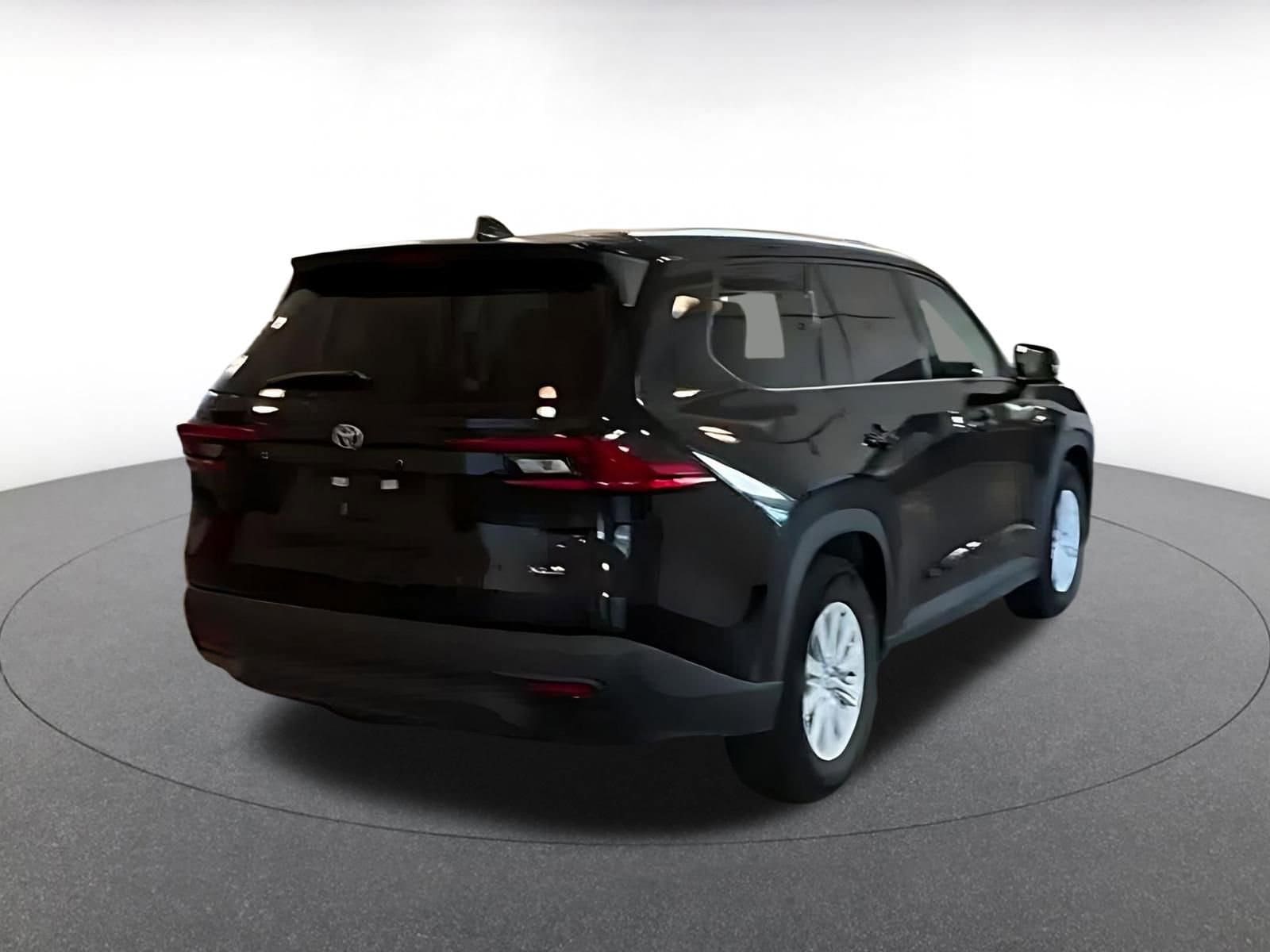 Thumbnail: 2025 Toyota Grand Highlander - 11