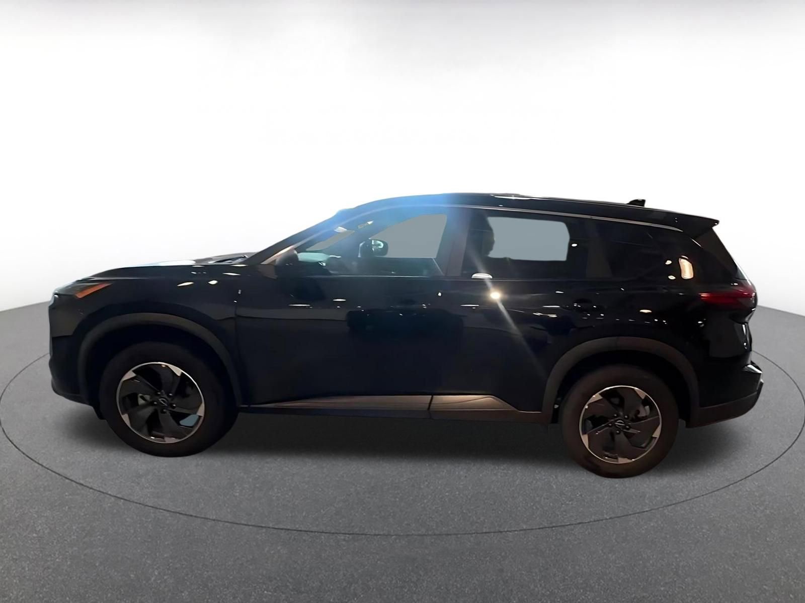 Thumbnail: 2025 Nissan Rogue - 9