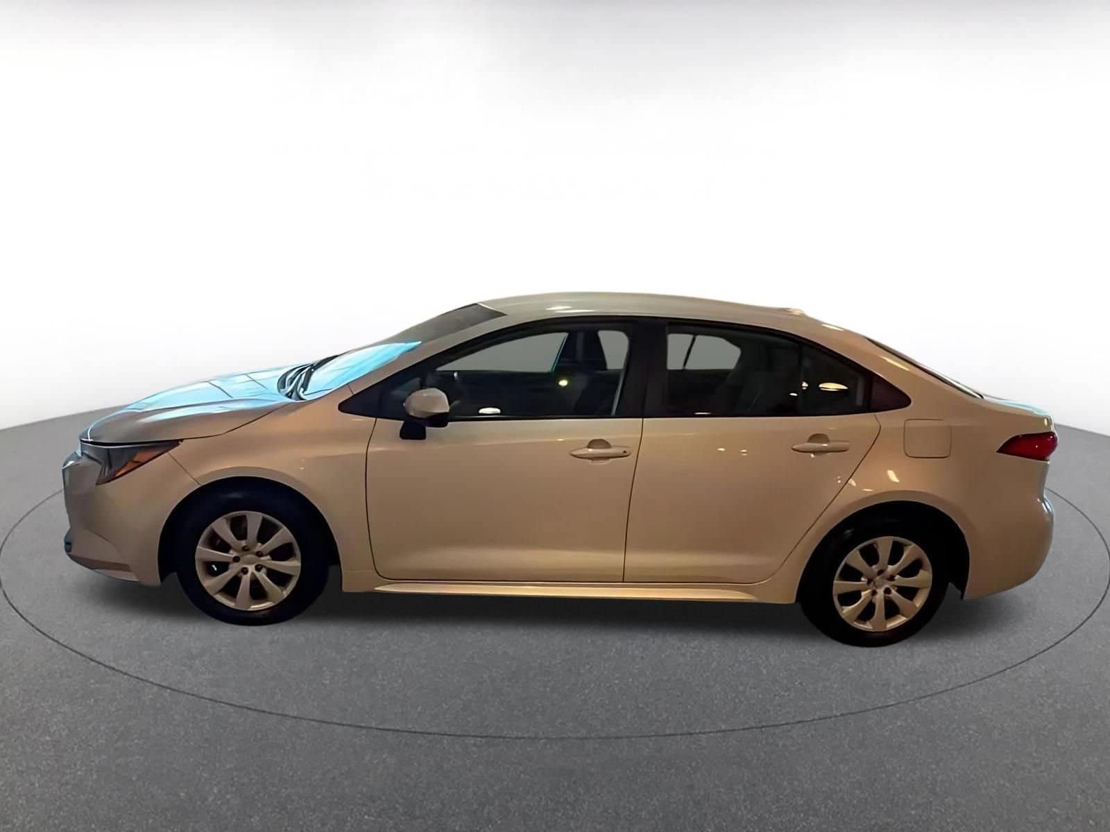 Thumbnail: 2025 Toyota Corolla - 8