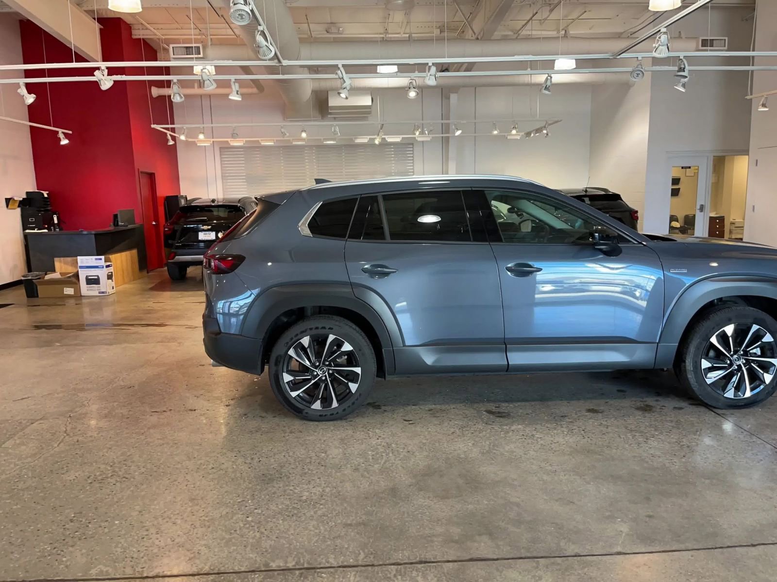 Thumbnail: 2025 Mazda CX-50 - 16