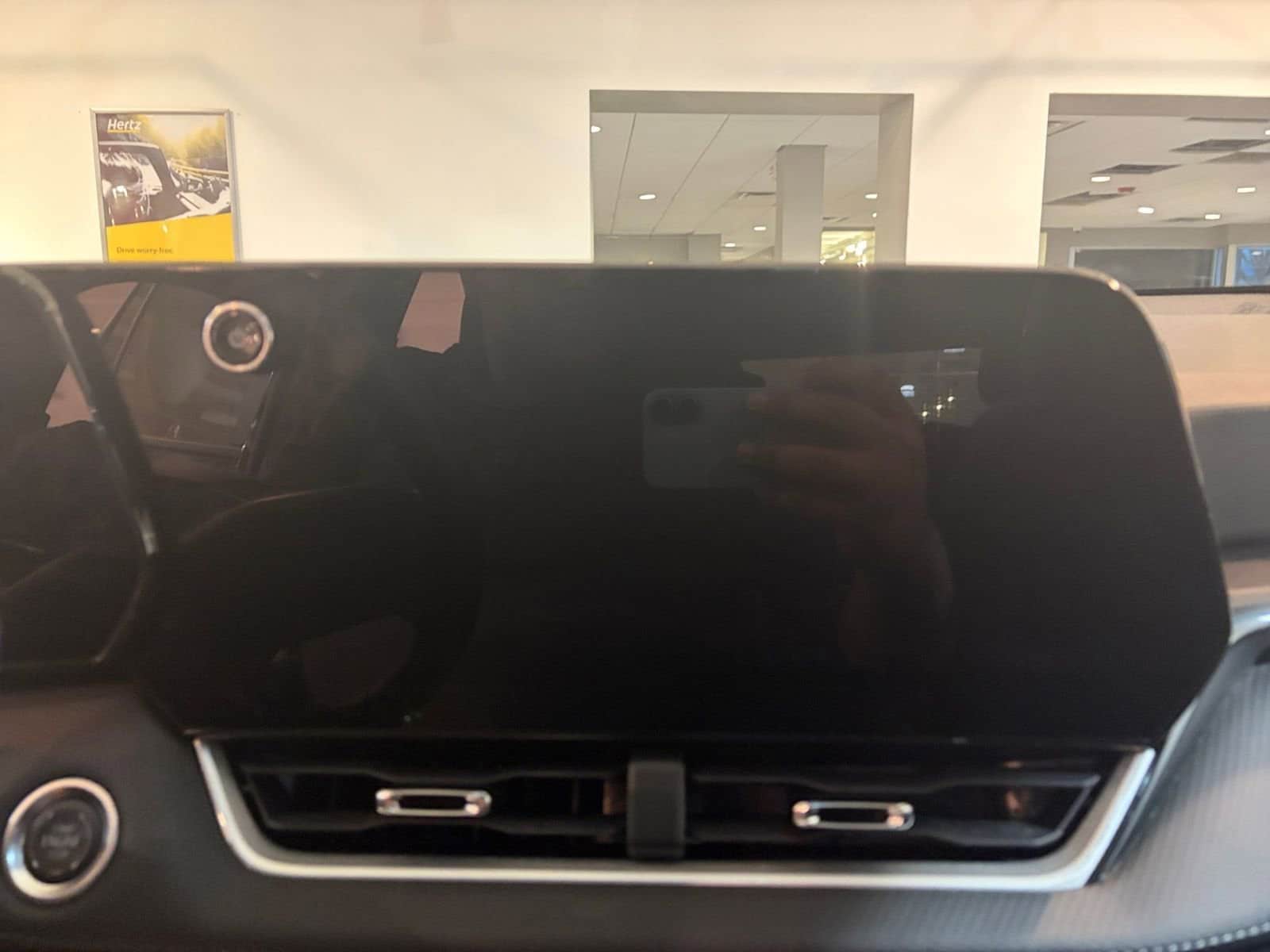 Thumbnail: 2025 Chevrolet Equinox - 18