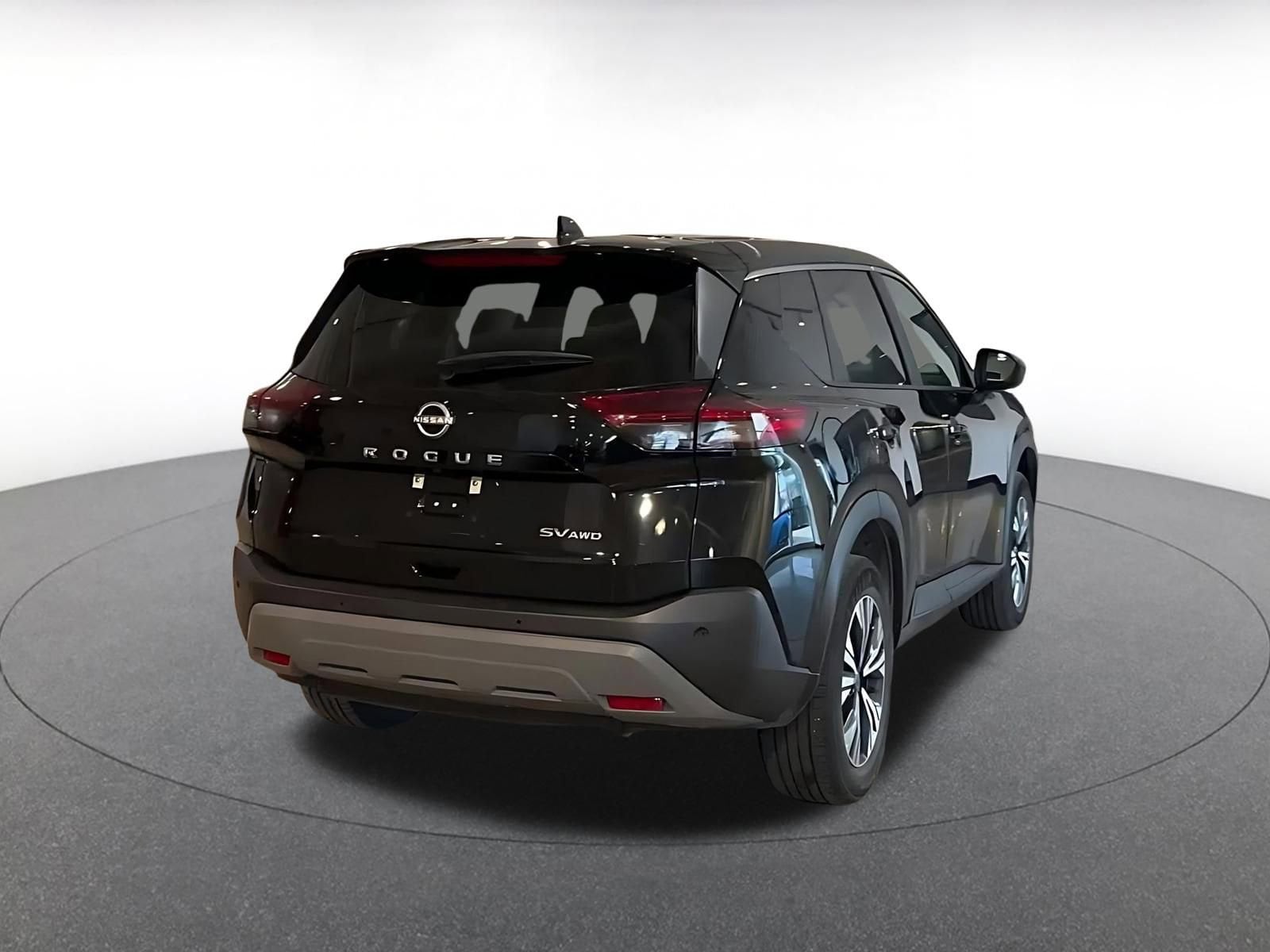 Thumbnail: 2023 Nissan Rogue - 14