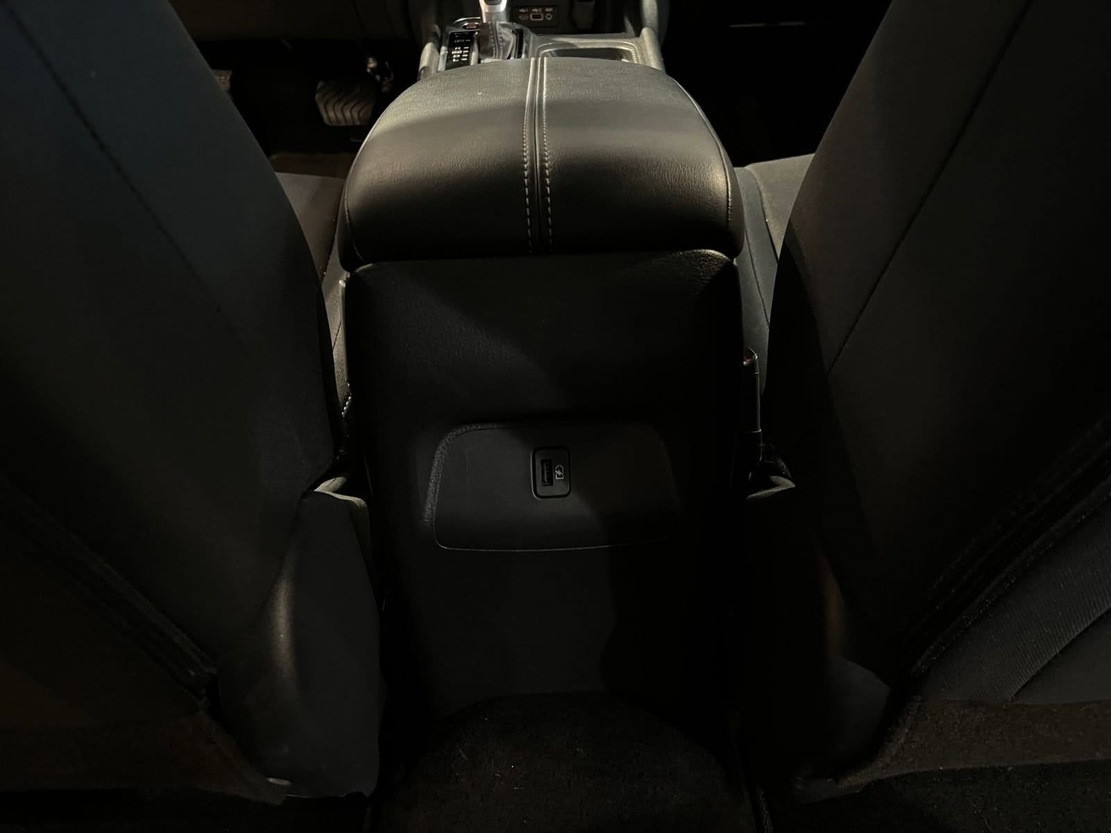 Thumbnail: 2025 Nissan Sentra - 24