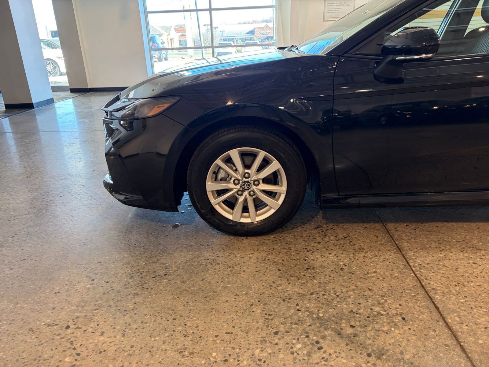 Thumbnail: 2025 Toyota Camry - 29