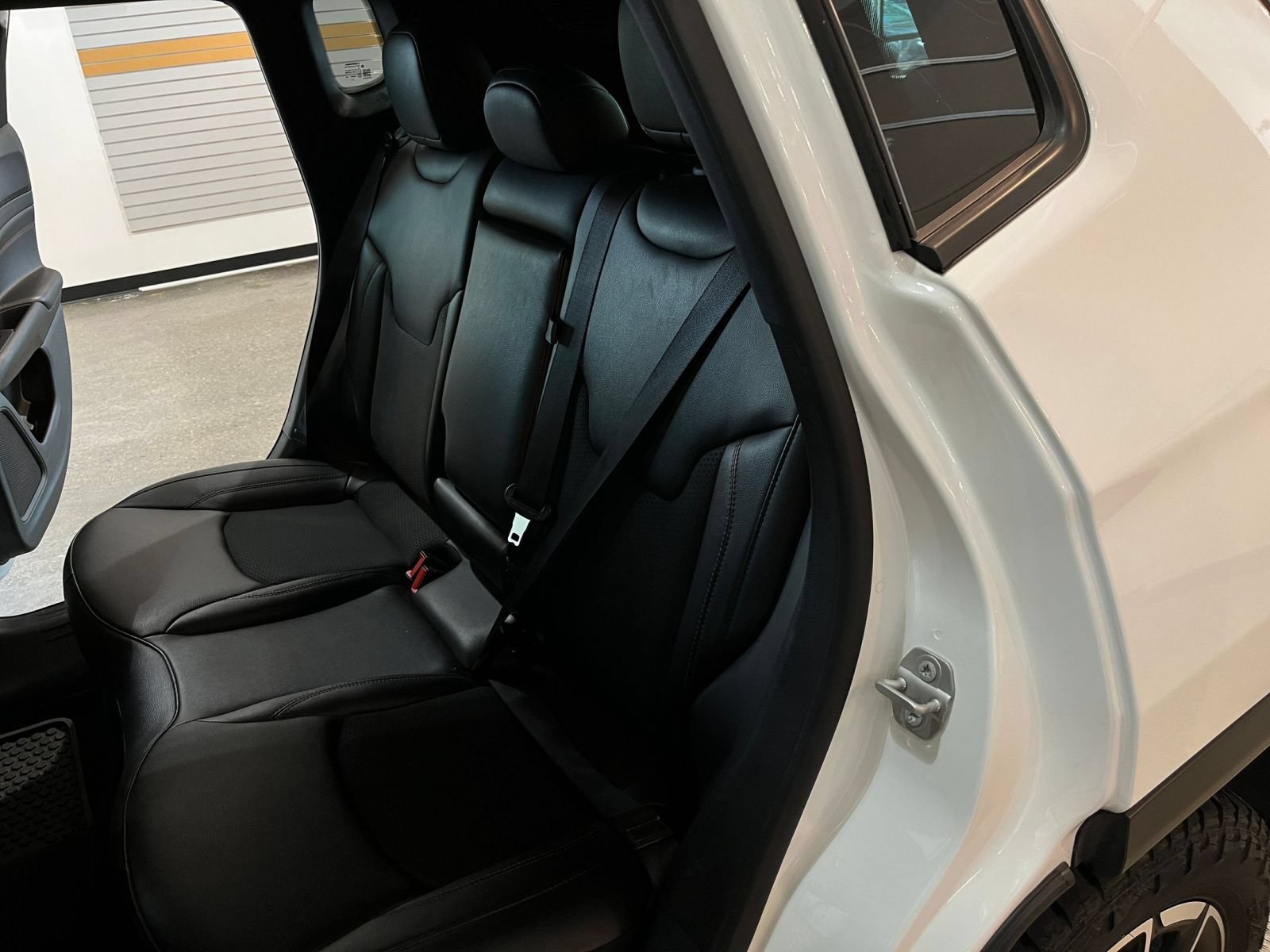 Thumbnail: 2025 Jeep Compass - 34