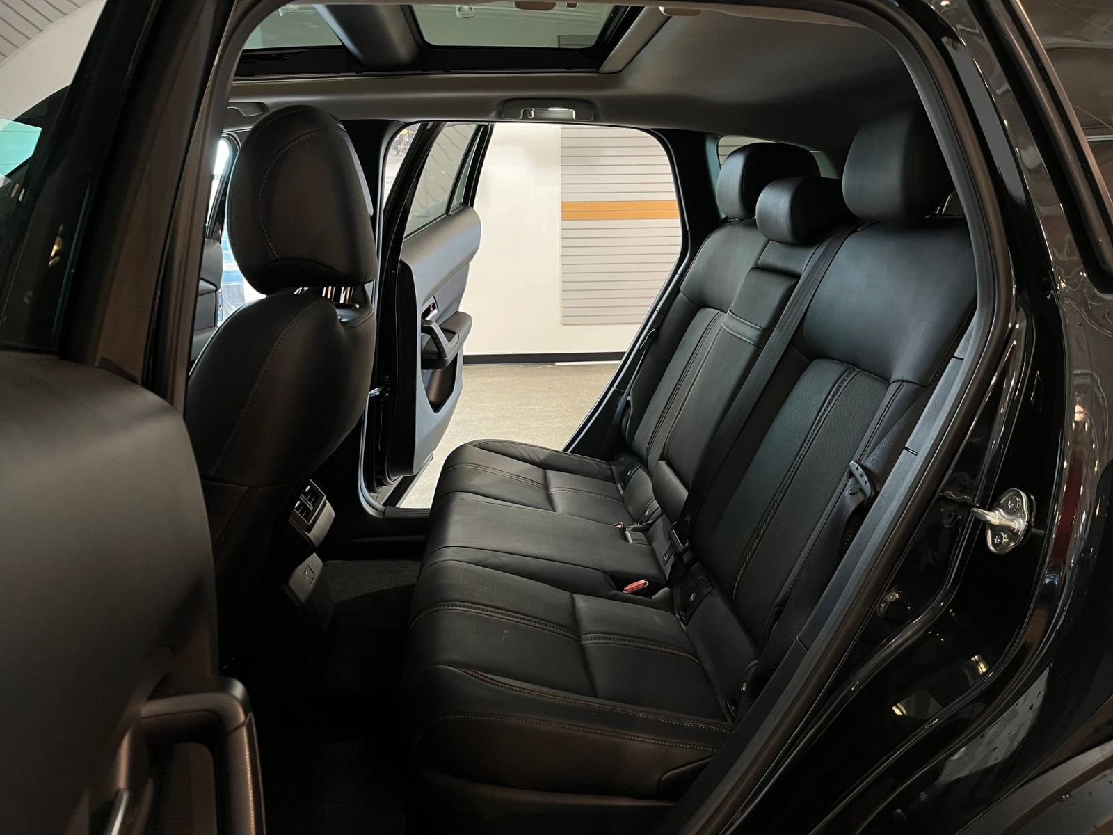 Thumbnail: 2025 Mazda CX-50 - 27