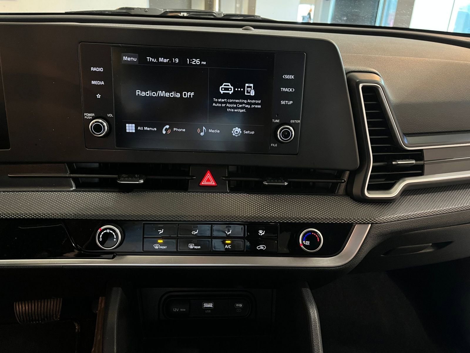 Thumbnail: 2025 Kia Sportage - 17