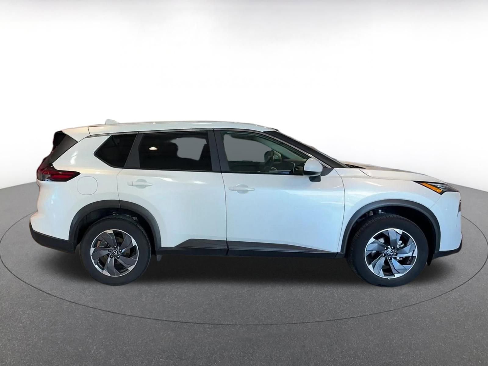 Thumbnail: 2025 Nissan Rogue - 16